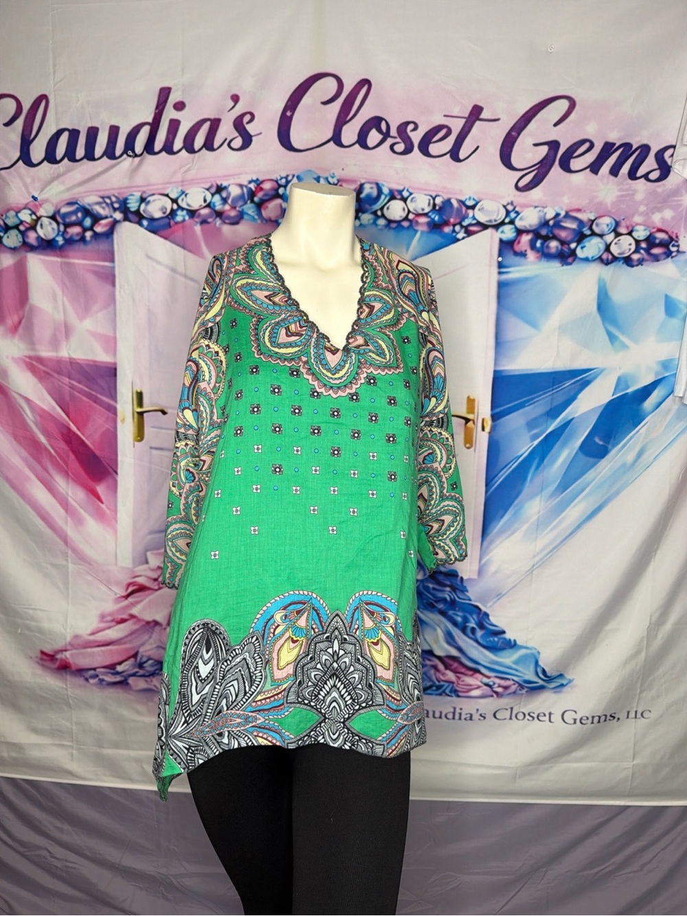 Johnny Was Green Paisley V-Neck Tunic with Multicolor Accents